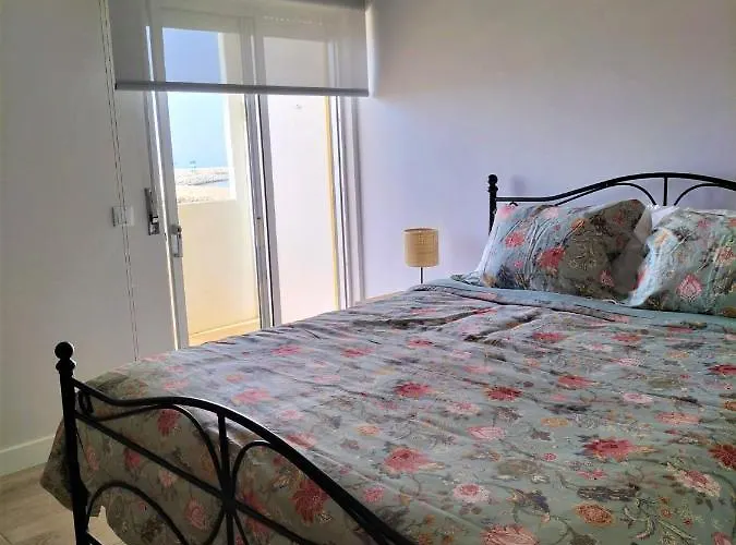 T2 Requinte E Vista Mar 4 Pax Quarteira