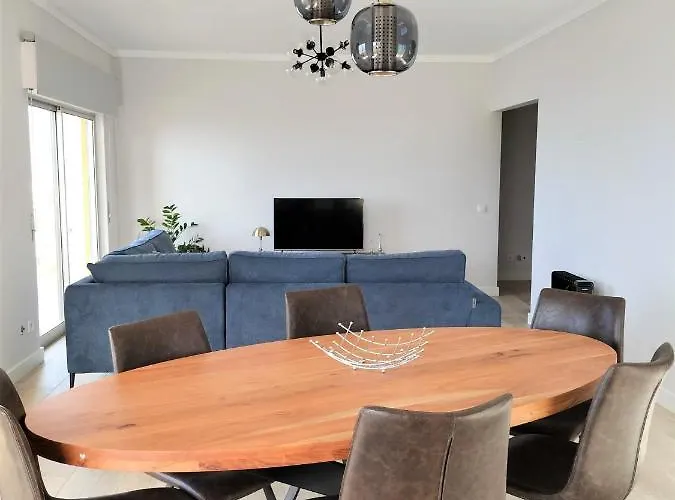 T2 Requinte E Vista Mar 4 Pax Apartment Quarteira