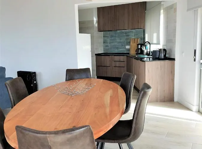 T2 Requinte E Vista Mar 4 Pax