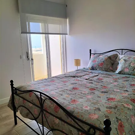 T2 Requinte E Vista Mar 4 Pax Quarteira