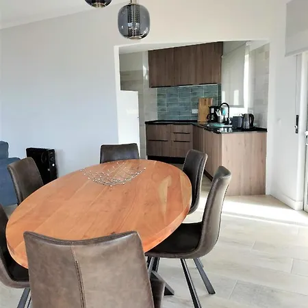 T2 Requinte E Vista Mar 4 Pax